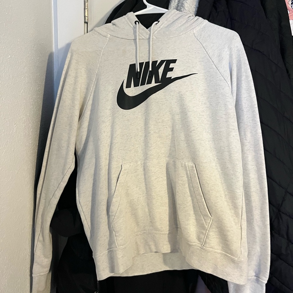 Nike Women’s Light Gray Hoodie